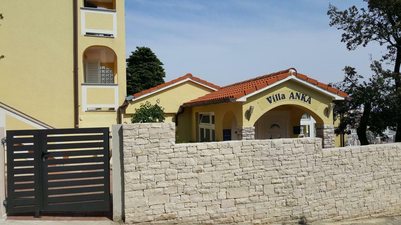 Villa Anka Kampor Buitenkant foto